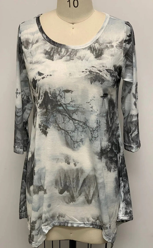 Women's Tie-Dye Landscape Print Tunic Top